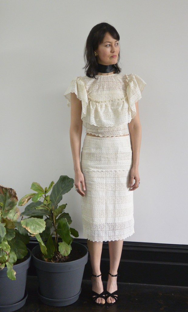 DIY sewing lace dress