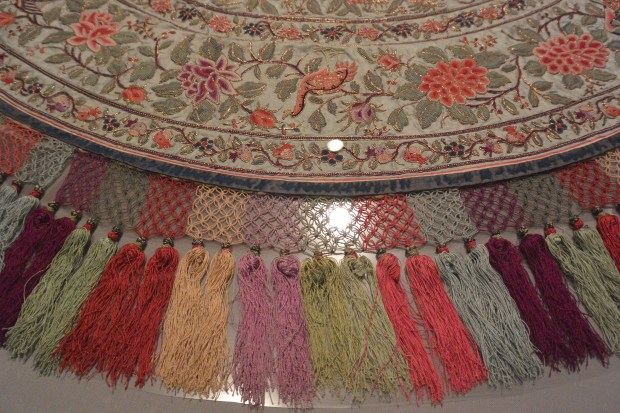 Peranakan tassels